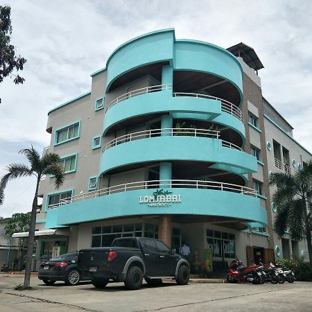Lomsabai Apartments Bangsaen Екстериор снимка