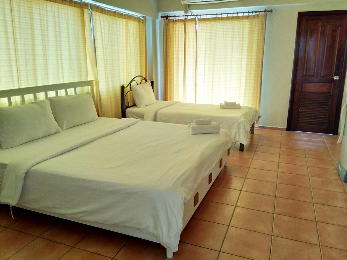 Lomsabai Apartments Bangsaen Екстериор снимка