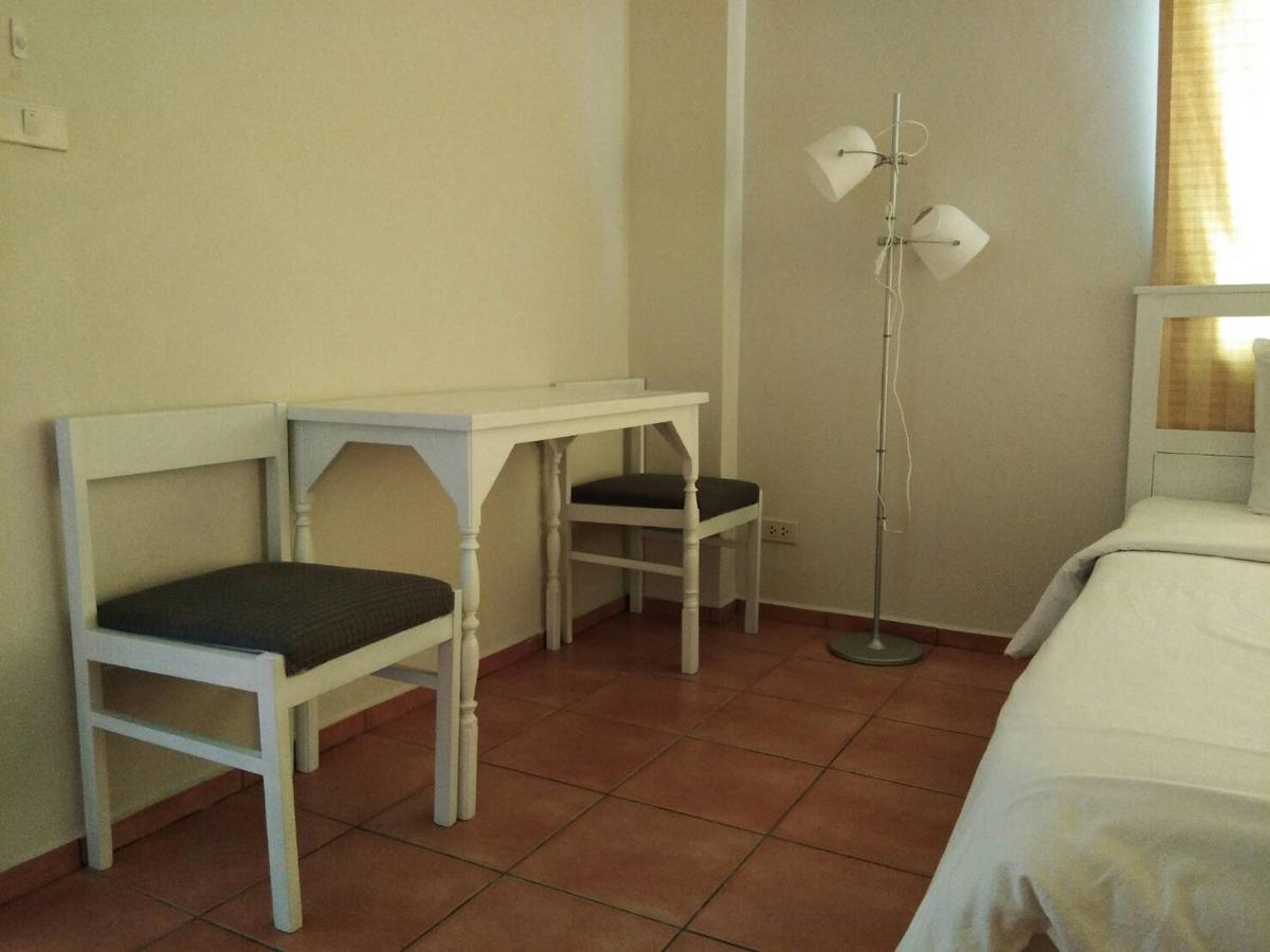 Lomsabai Apartments Bangsaen Екстериор снимка